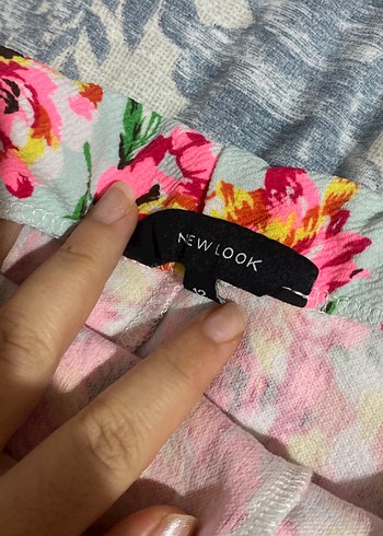 Çiçek Desenli Çok Renkli şort etek yurt dışından m l - Görsel 2