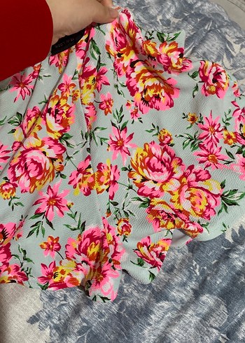 Çiçek Desenli Çok Renkli şort etek yurt dışından m l - Görsel 3