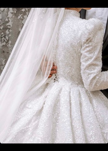 38 Beden beyaz Renk Uzun Kollu Parlak Beyaz Prenses Gelinlik