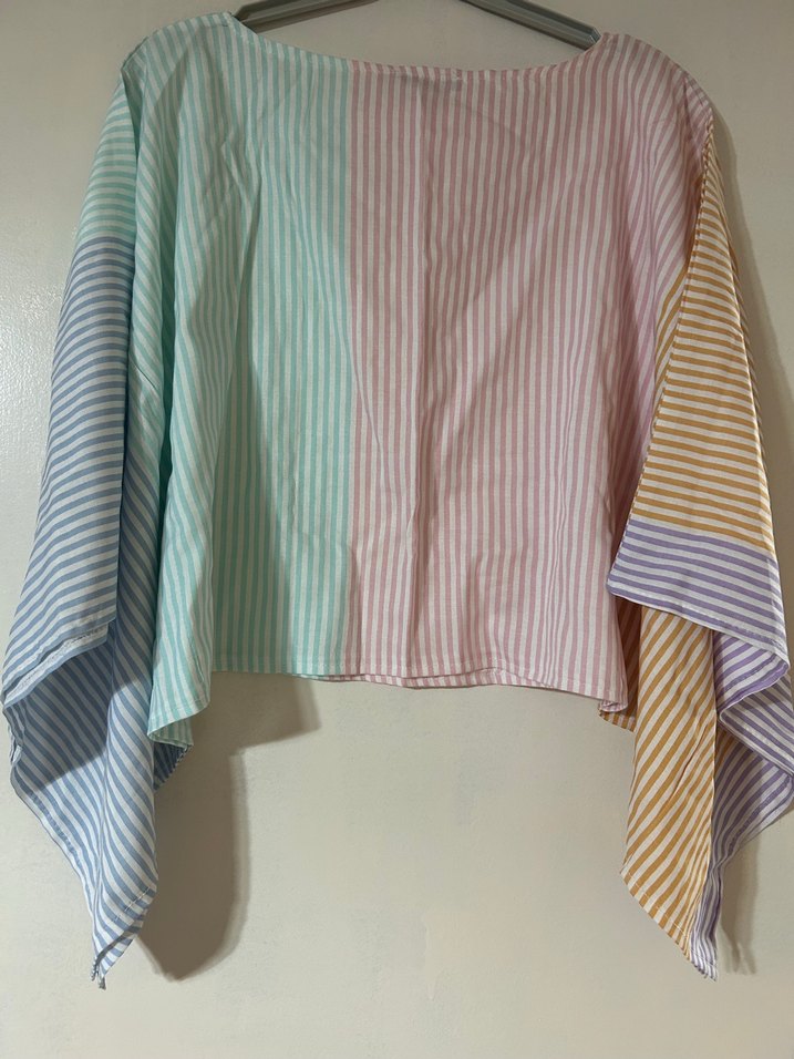 Çizgili, bol kesim, kısa kollu kadın gömlek - Görsel 2