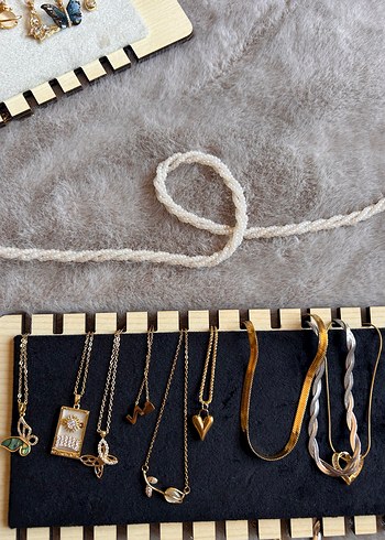 Zara Bohem Zincir Detaylı Çelik Altın Renk Kadın Kolye