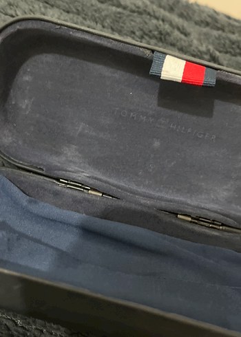 Beden mor Renk Tommy hilfiger güneş gözlüğü