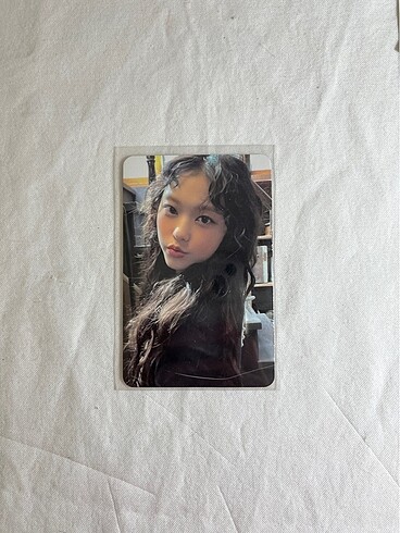 Haerin orjinal photocard