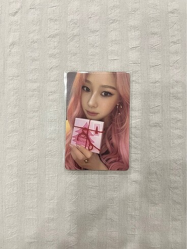 Aespa pink Christmas photocard