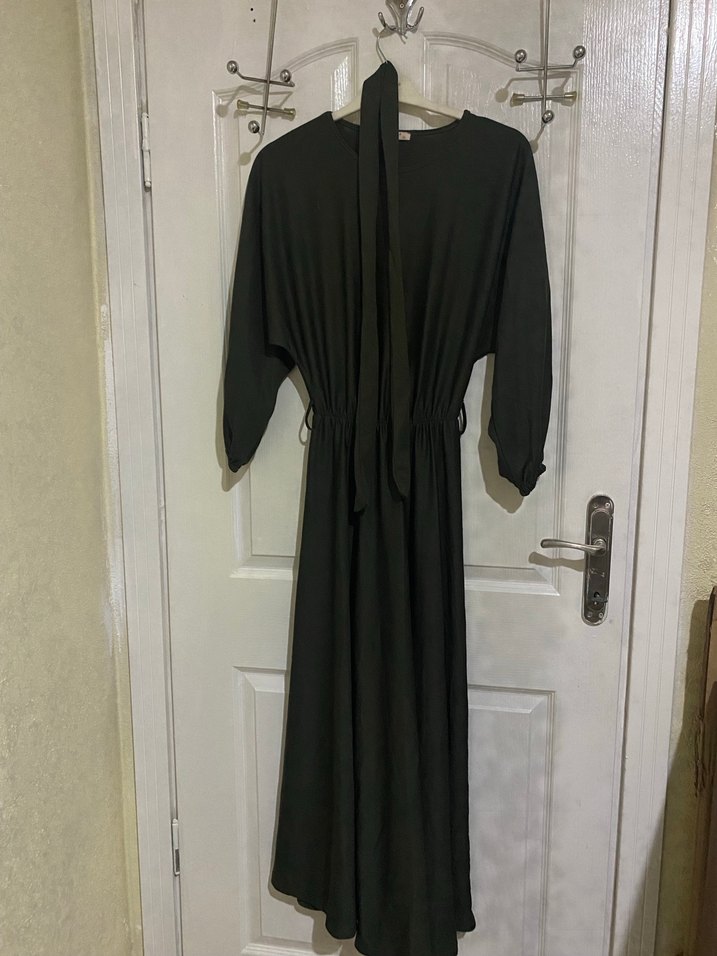 Kadın asker yesılı elbise - Görsel 2