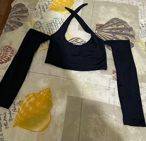 Zara kadın crop üst