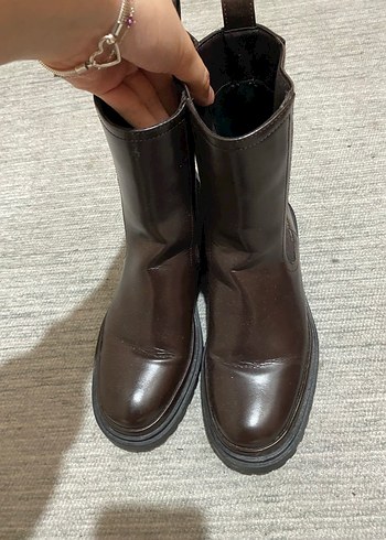Zara 40