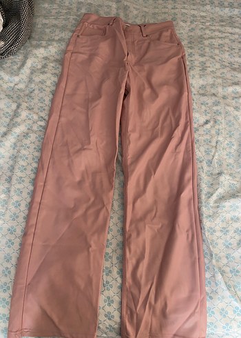 Pull & Bear Kadın Deri Pantolon