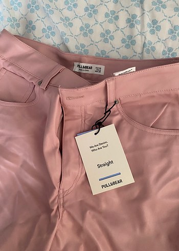 Pull and Bear Pull & Bear Kadın Deri Pantolon