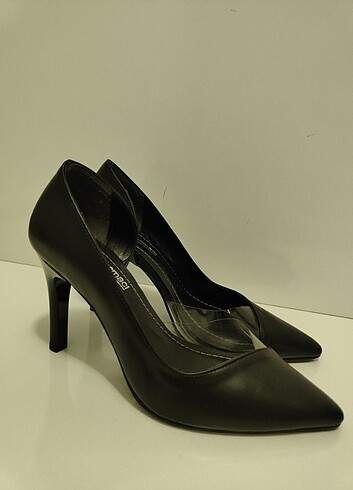 Stiletto ayakkabı