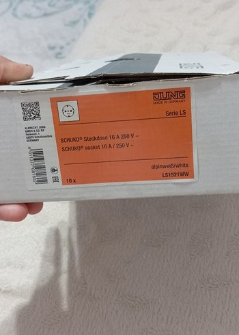 Beyaz Duvar Tipi Priz - Görsel 5