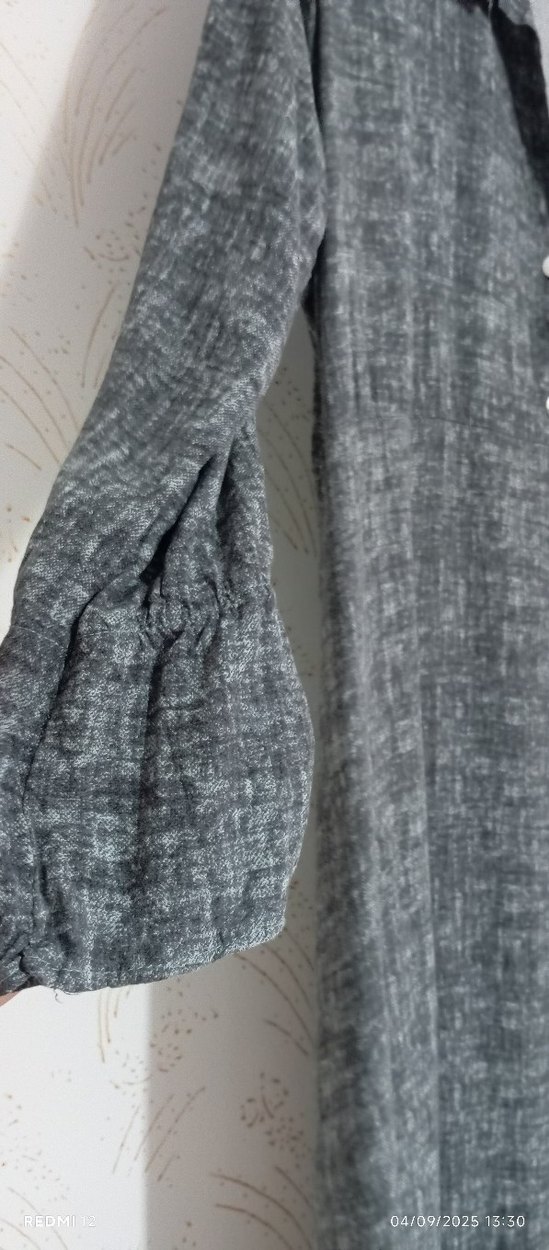 Gri Uzun Elbise V Yaka Düğmeli - Görsel 5