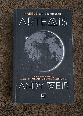 Artemis Andy Weir 
