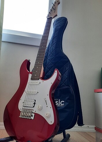 Elektro Gitar Pacifica Yamaha 