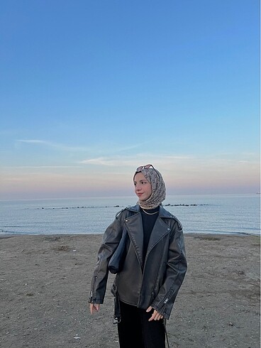 xs Beden Pull bear deri ceket