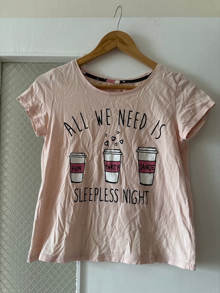 Pembe Baskılı Kısa Kollu Tişört - Görsel 2