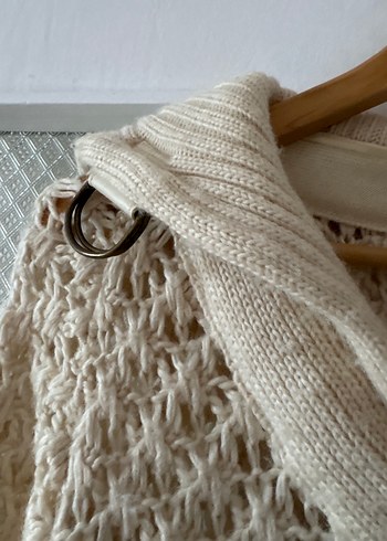 Mango V Yaka Bej Örgü Kadın Kazak - Görsel 3