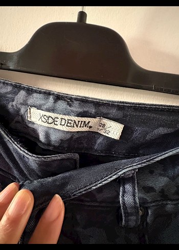 Desenli Kadın Kot Pantolon - Görsel 2