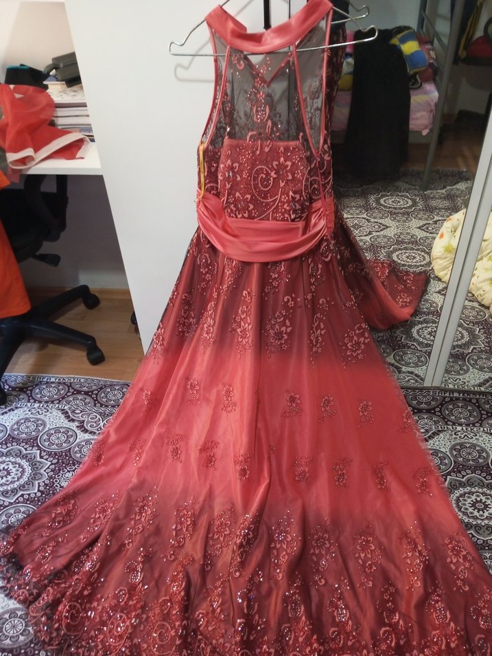 Kırmızı Uzun Drapeli Straplez Abiye Elbise - Görsel 2