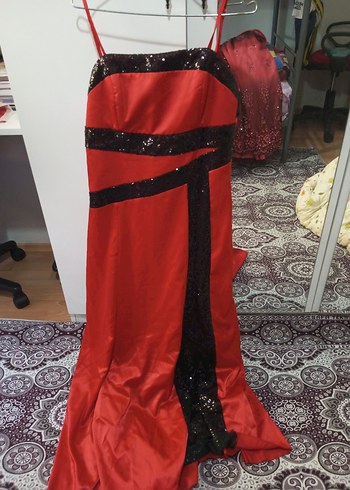 Kırmızı Uzun Drapeli Straplez Abiye Elbise - Görsel 2