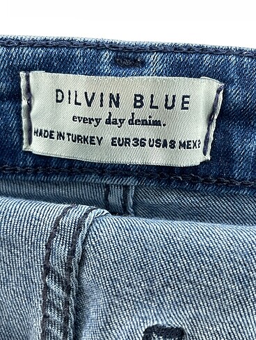 26 Beden lacivert Renk Dilvin Jean / Kot %70 İndirimli.