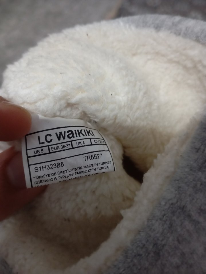 bayan Gri Yünlü Ev Terliği - Görsel 3