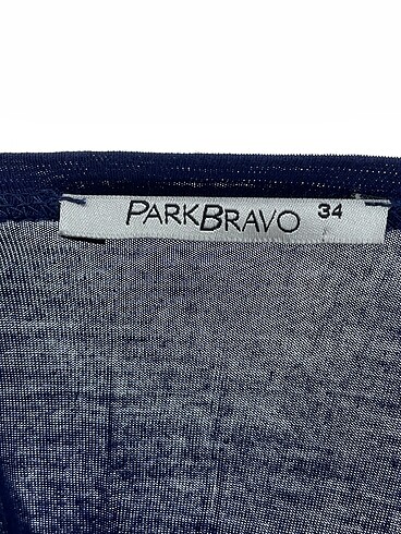 34 Beden lacivert Renk Park Bravo T-shirt %70 İndirimli.