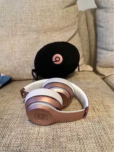 Beats Solo3 Bluetooth Kulaklık Rose Gold