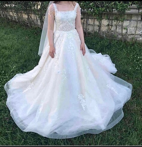 m Beden beyaz Renk Gelinlik