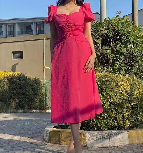 Yazlık pembe elbise