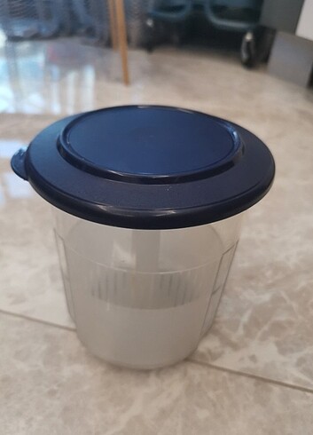 Tupperware Tupperware zeytin & turşu saklama kabı