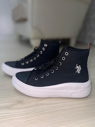USPA POLO SİYAH BİLEKLİ AYAKKABI
