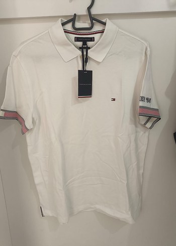 Tommy Hilfiger l