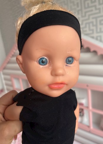 Siyah Kıyafetli Bebek Oyuncak - Görsel 5