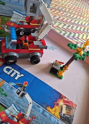 Diğer Lego city 60212
