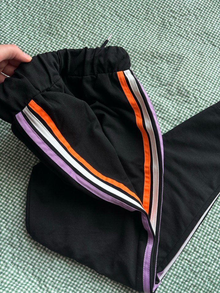 Renkli Şeritli Eşofman - Görsel 2