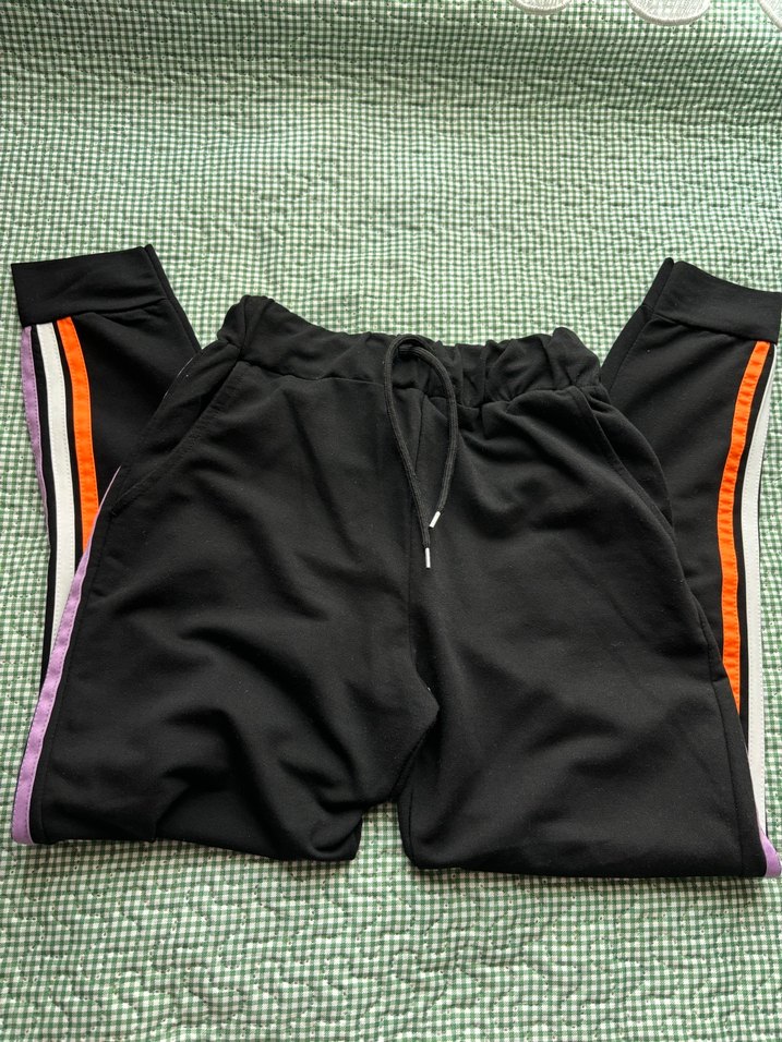 Renkli Şeritli Eşofman - Görsel 3