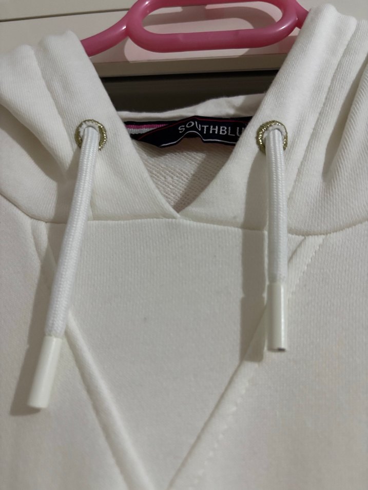 Beyaz Kadın Kapüşonlu Sweatshirt - Görsel 3