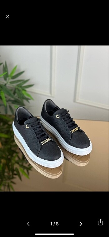 Vakko sneaker