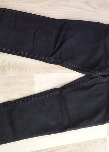 LC Waikiki LCW Siyah dar paça pantolon