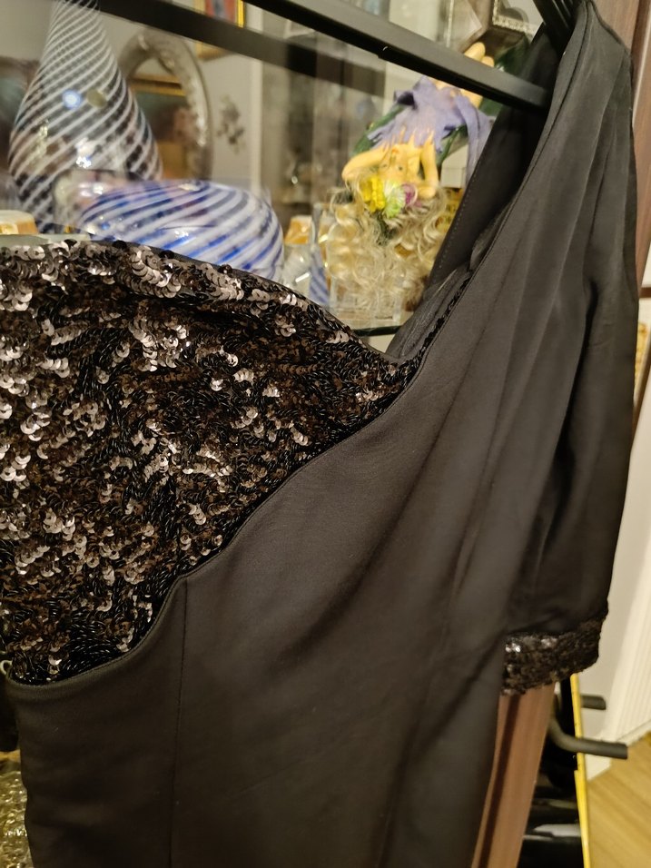 Siyah Asimetrik Tek Kollu Mini Elbise - Görsel 3