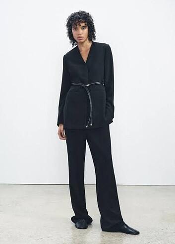 Zara kendinden Kemerli blazer ceket