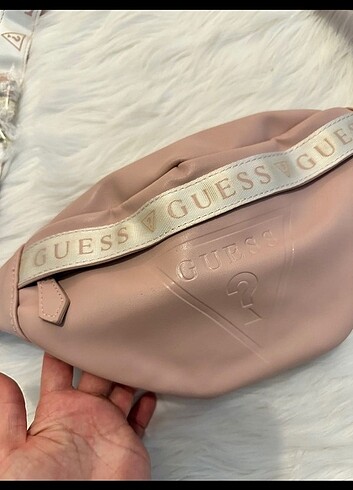  Beden Guess pembe freebag