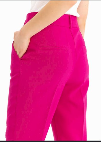 Famelin Pembe Pilili Midi Kadın Kumaş Pantolon