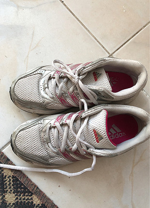 38 Beden Adidas spor ayakkabı