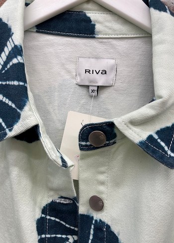 Düğmeli Batik Desenli Kadın Ceket - Görsel 2