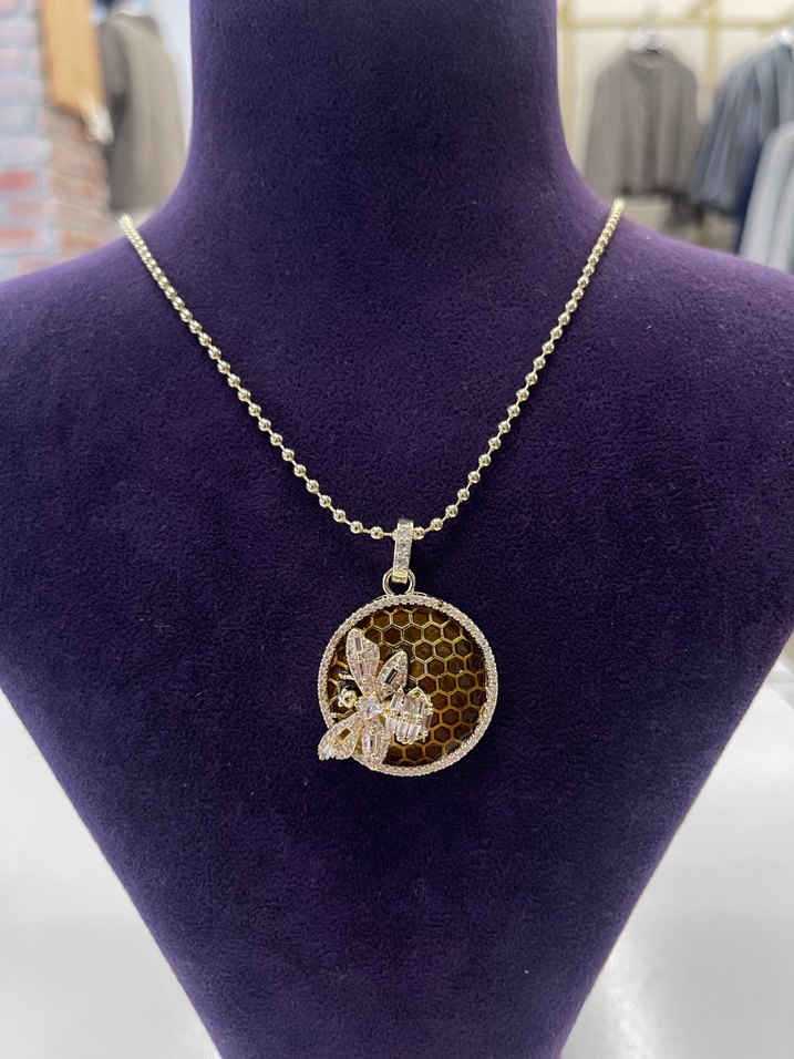 Altın Renkli Zincir Detaylı Kadın Kolye - Görsel 2