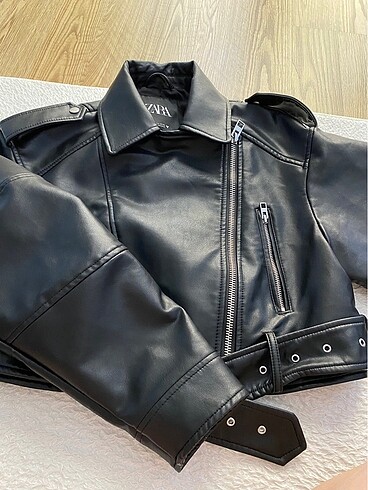 Zara Zara crop biker deri ceket