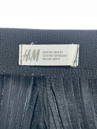 universal Beden siyah Renk H&M Düz Kesim %70 İndirimli.