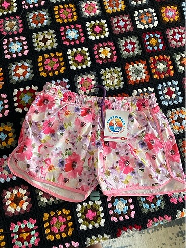 Bikini altı şort